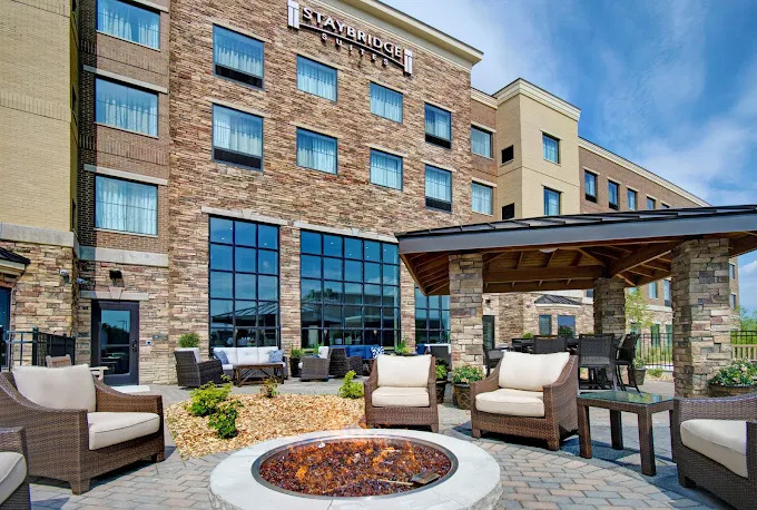staybridge-sterling-heights